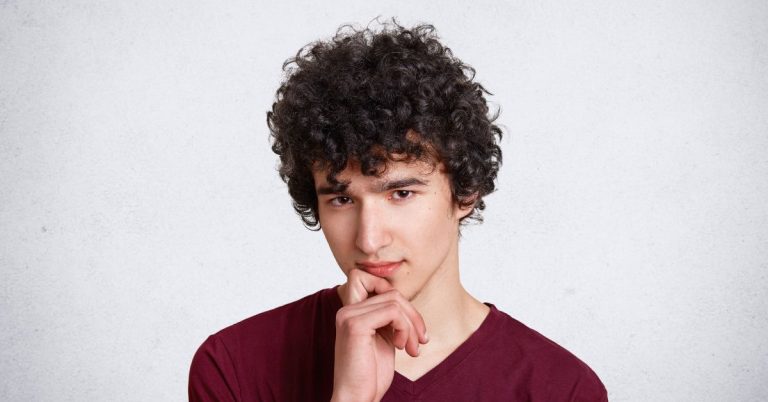 short curly hairstyles for men